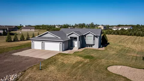 5513 Brook Pl, Bismarck, ND 58503 photo 45
