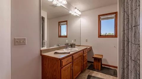 5513 Brook Pl, Bismarck, ND 58503 photo 20