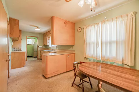 1403 Harmon Ave, Bismarck, ND 58501 photo 4