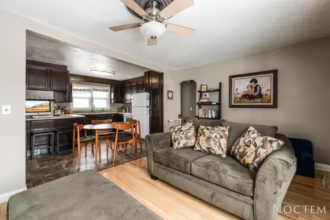 418 17th St, Bismarck, ND 58501 photo 6