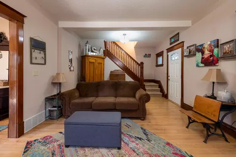 411 2nd Ave NW, Mandan, ND 58554 photo 3