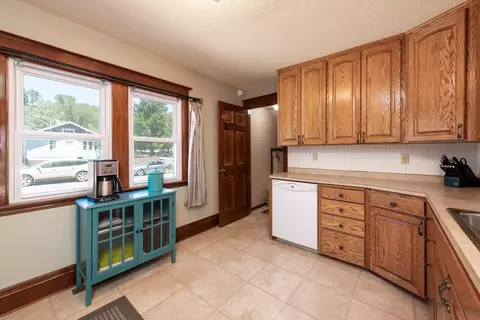 411 2nd Ave NW, Mandan, ND 58554 photo 7