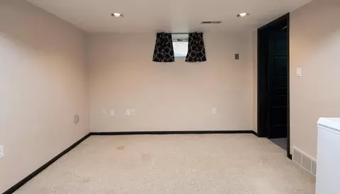 411 2nd Ave NW, Mandan, ND 58554 photo 13
