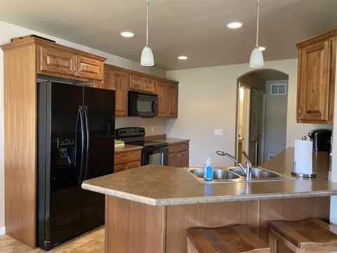 731 Compass Loop, Bismarck, ND 58504 photo 15