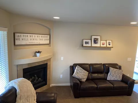 731 Compass Loop, Bismarck, ND 58504 photo 8