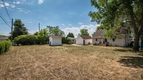 2522 E Ave A, Bismarck, ND 58501 photo 23