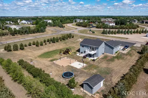 3601 Foxhaven Loop, Bismarck, ND 58503 photo 49