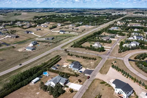 3601 Foxhaven Loop, Bismarck, ND 58503 photo 52