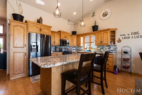 3601 Foxhaven Loop, Bismarck, ND 58503 photo 7