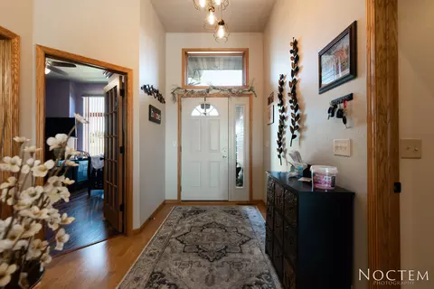 3601 Foxhaven Loop, Bismarck, ND 58503 photo 4