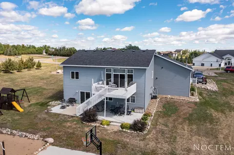 3601 Foxhaven Loop, Bismarck, ND 58503 photo 45