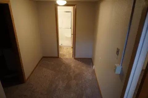 911 Curtis St, Bismarck, ND 58501 photo 20