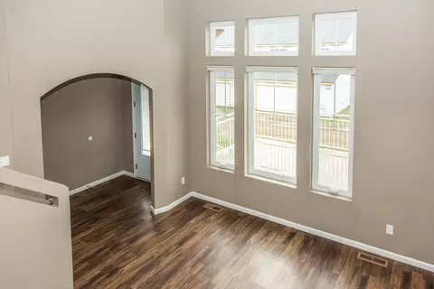 3215 Kenner Loop, Bismarck, ND 58504 photo 6