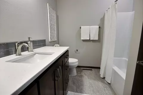 500 Flint Dr, Bismarck, ND 58503 photo 23