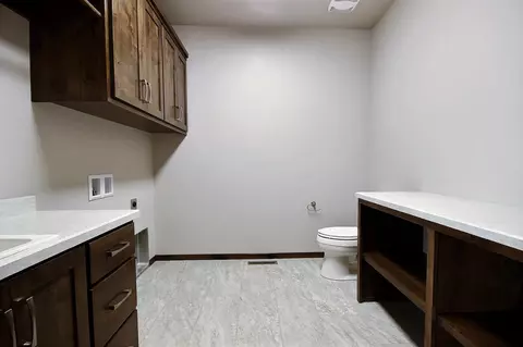500 Flint Dr, Bismarck, ND 58503 photo 24