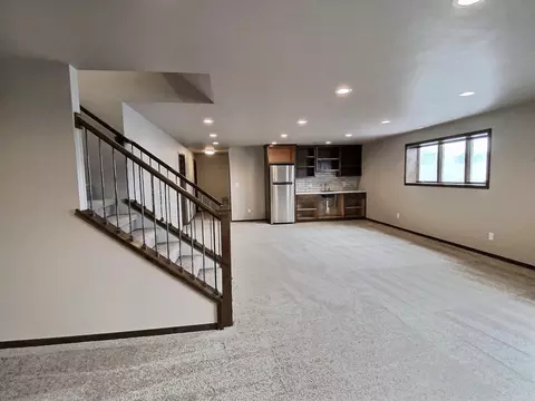500 Flint Dr, Bismarck, ND 58503 photo 31