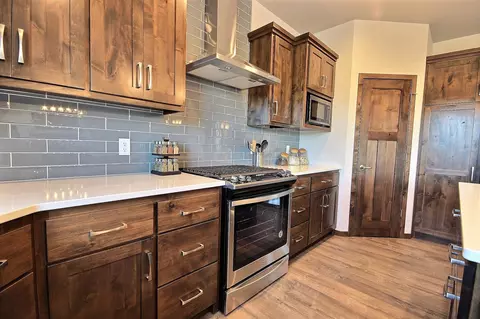 500 Flint Dr, Bismarck, ND 58503 photo 11