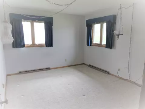 728 Custer Dr NW, Mandan, ND 58554 photo 10