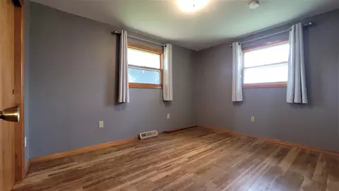 607 Main St, Stanton, ND 58571 photo 14