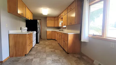 607 Main St, Stanton, ND 58571 photo 5