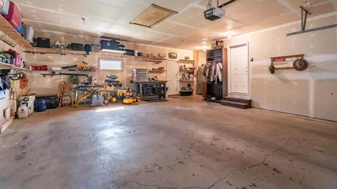 1900 6th Ave NE, Beulah, ND 58523 photo 40