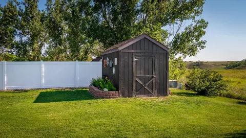1900 6th Ave NE, Beulah, ND 58523 photo 50