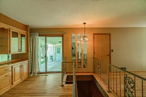804 Midway Dr, Bismarck, ND 58501 photo 29