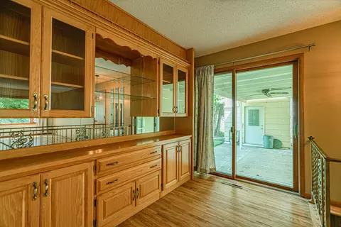 804 Midway Dr, Bismarck, ND 58501 photo 30