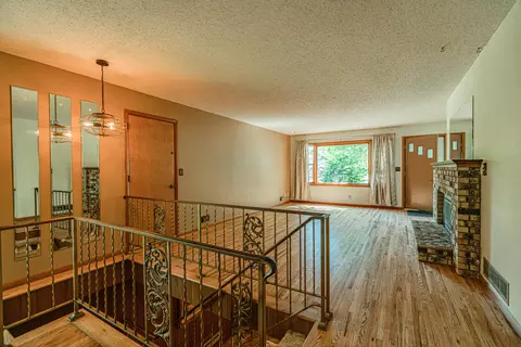 804 Midway Dr, Bismarck, ND 58501 photo 25