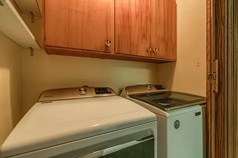 804 Midway Dr, Bismarck, ND 58501 photo 23
