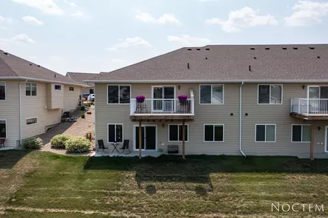 3707 Calgary Ct NE, Bismarck, ND 58503 photo 38