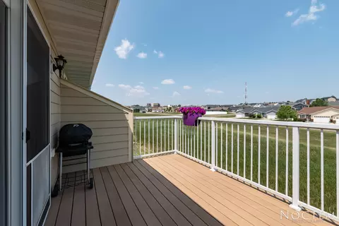 3707 Calgary Ct NE, Bismarck, ND 58503 photo 14
