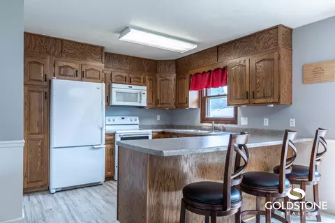 1237 Columbia Dr, Bismarck, ND 58504 photo 10