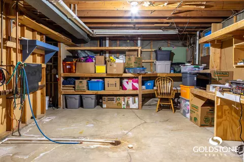 1237 Columbia Dr, Bismarck, ND 58504 photo 28