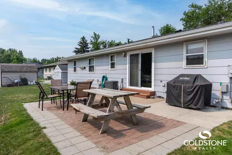 1237 Columbia Dr, Bismarck, ND 58504 photo 29