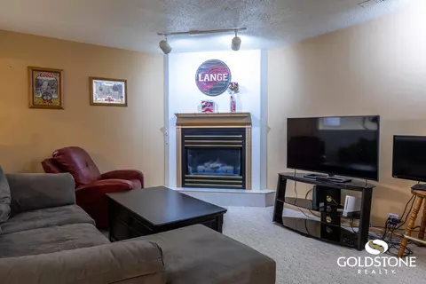 1237 Columbia Dr, Bismarck, ND 58504 photo 22