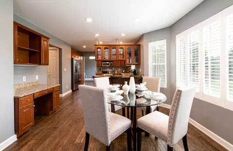401 Juniper Dr, Bismarck, ND 58503 photo 9