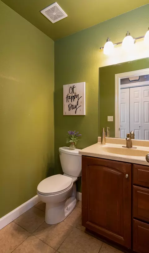 401 Juniper Dr, Bismarck, ND 58503 photo 25
