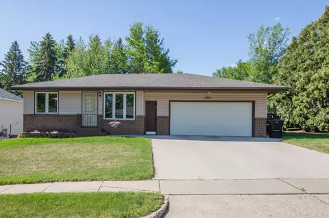 1817 Heritage Ave, Bismarck, ND 58501 photo 36