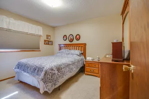 1817 Heritage Ave, Bismarck, ND 58501 photo 14
