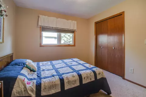 1817 Heritage Ave, Bismarck, ND 58501 photo 17
