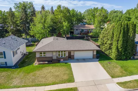 1817 Heritage Ave, Bismarck, ND 58501 photo 31