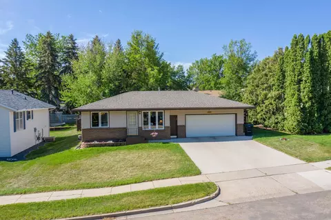 1817 Heritage Ave, Bismarck, ND 58501 photo 30