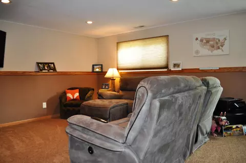 97 Custer Dr, Lincoln, ND 58504 photo 20