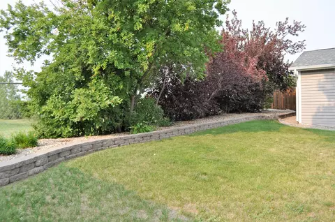 97 Custer Dr, Lincoln, ND 58504 photo 34