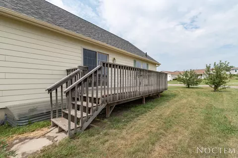 3279 Bethany Loop, Bismarck, ND 58503 photo 29