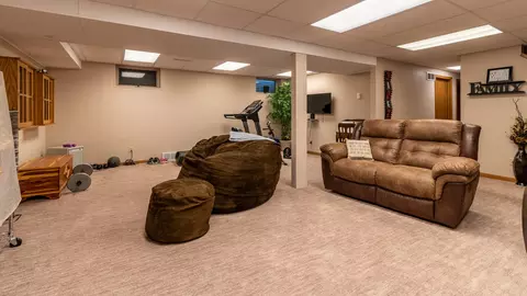 750 Aster Ln, Bismarck, ND 58501 photo 21