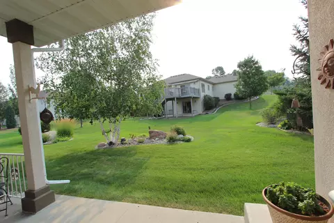 1995 Mesquite Loop, Bismarck, ND 58503 photo 8