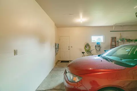 1976 Capitol Ave, Bismarck, ND 58501 photo 39