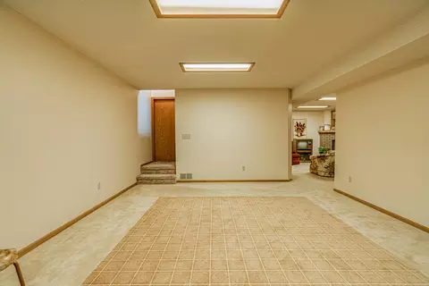 1976 Capitol Ave, Bismarck, ND 58501 photo 25